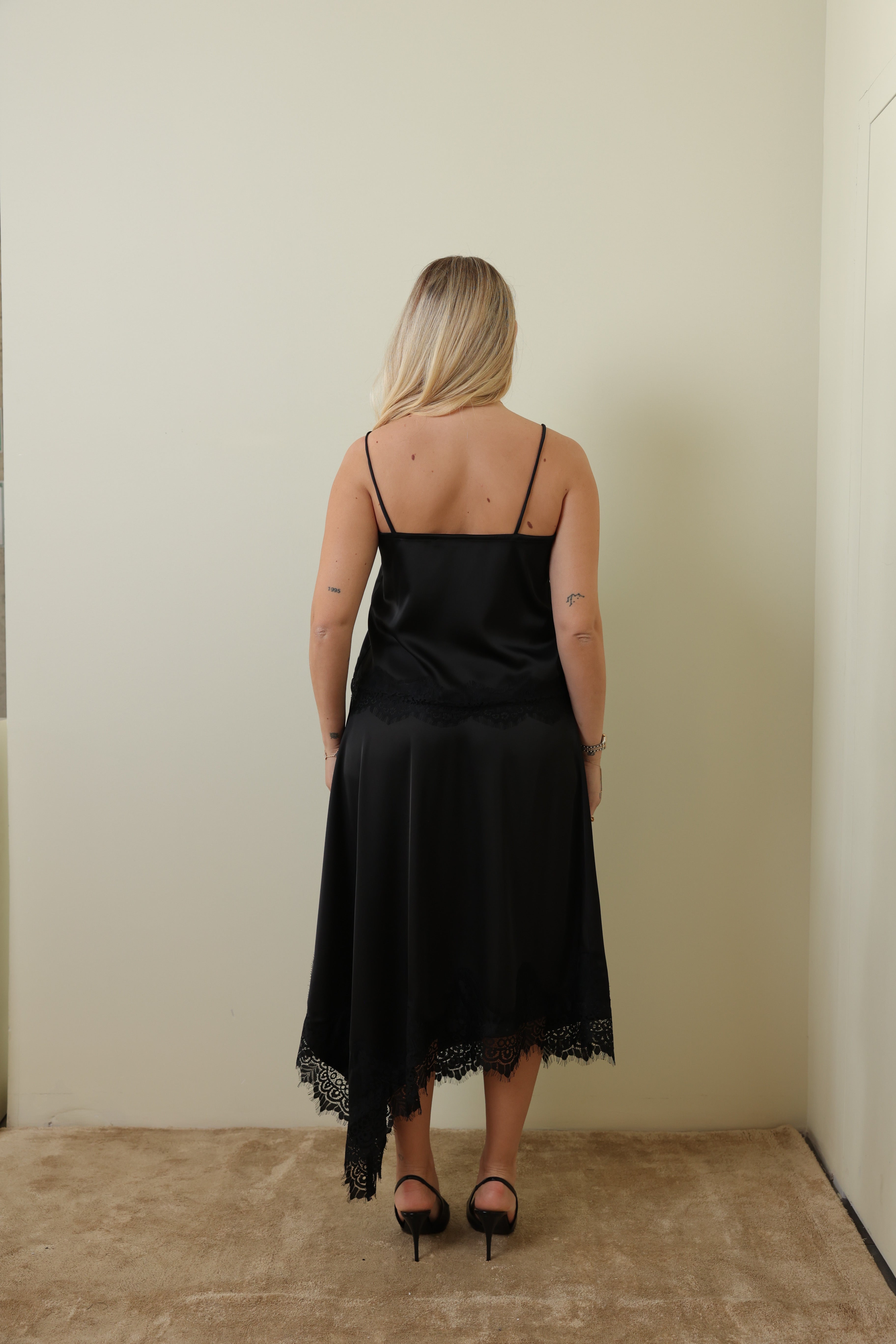 SILKY