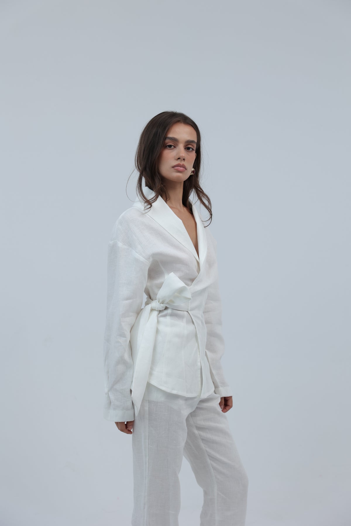 Avenue Suit