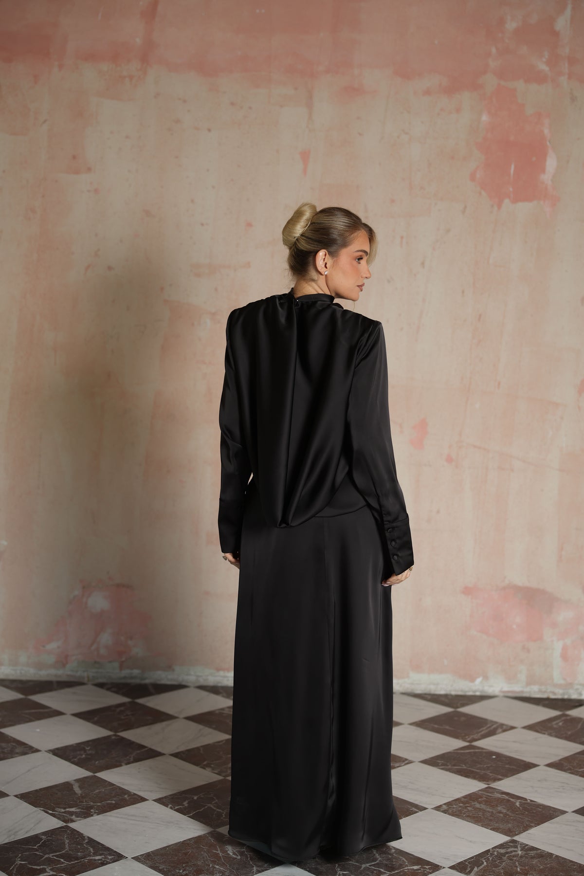 Sasequi Black Dress