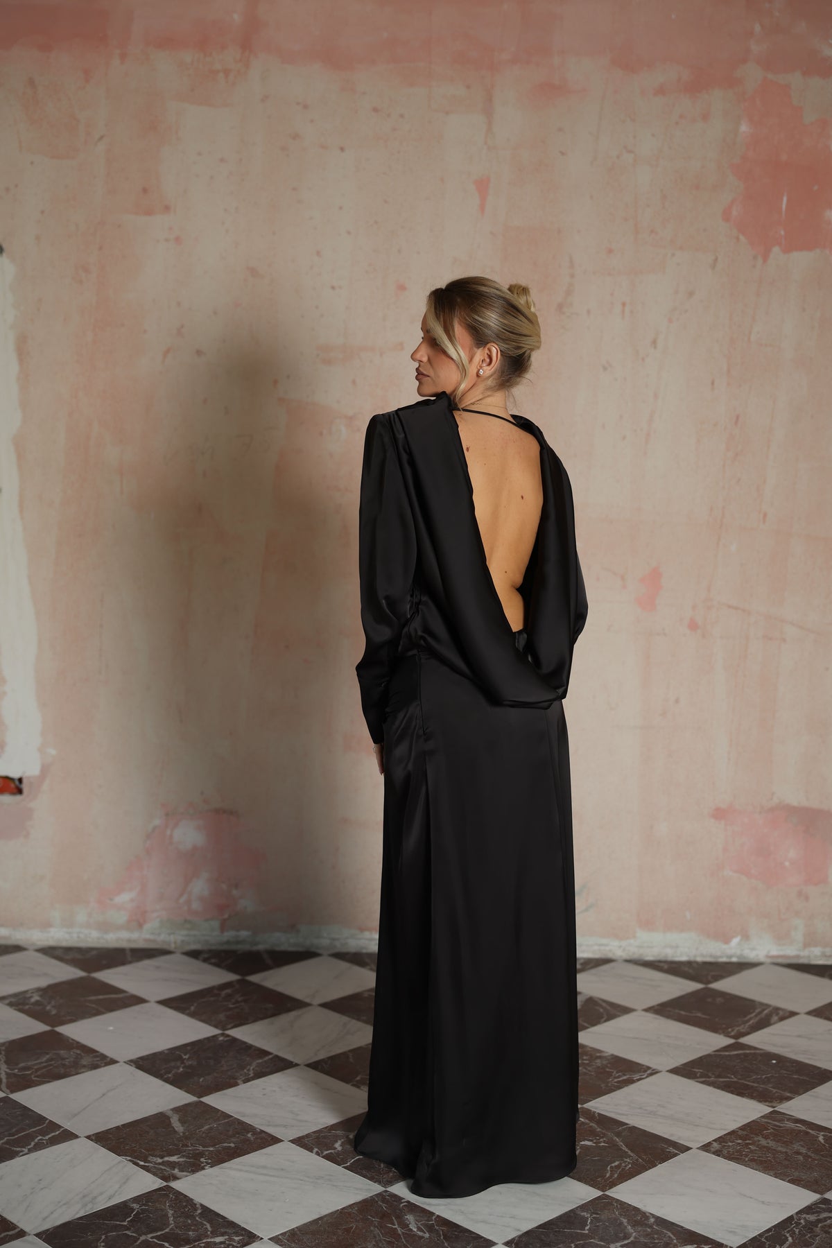 Sasequi Black Dress